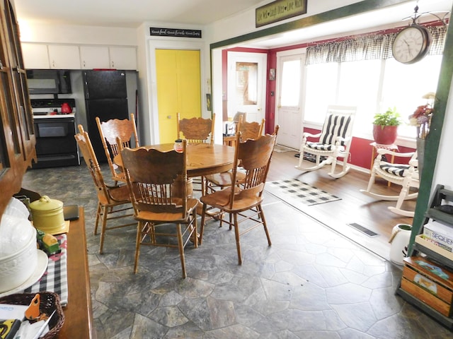 170 Main St, Sangerville, ME 04479 - view of dining room