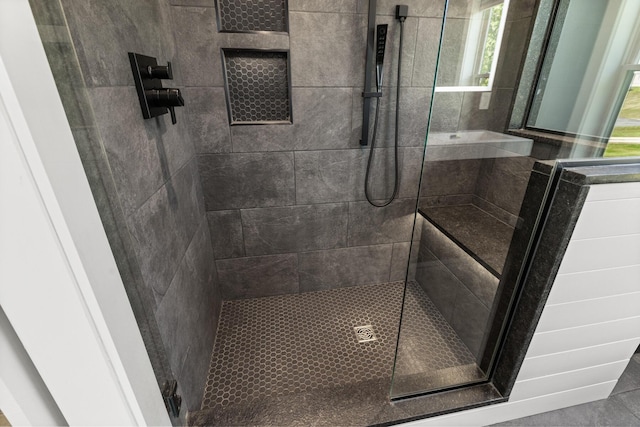 352 River Rd, Eliot, ME 03903 - full bathroom featuring a shower stall