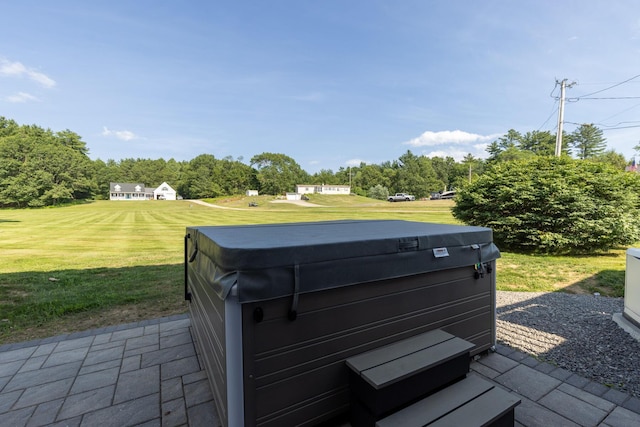 352 River Rd, Eliot, ME 03903 - exterior view of a jacuzzi