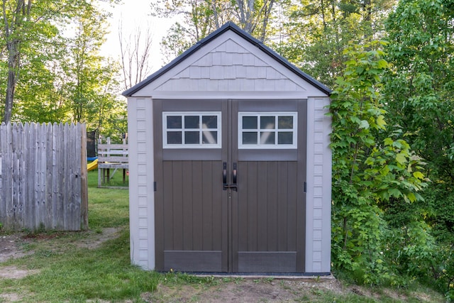 9 St James Pl, Lewiston, ME 04240 - view of shed