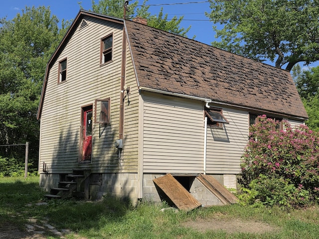 67 Back Searsport Rd, Searsport, ME 04974 - view of home's exterior featuring a gambrel roof