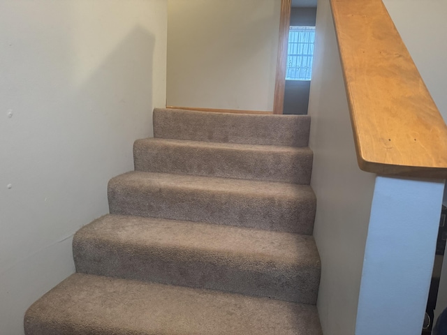 142 Abbott Rd, Albion, ME 04910 - view of stairs