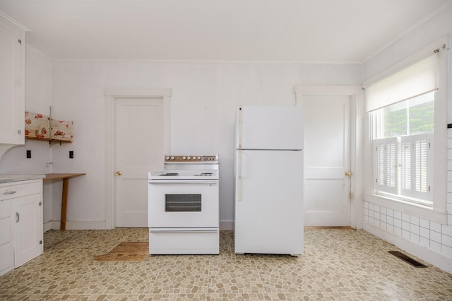 417 Fairbanks Rd, Farmington, ME 04938 - photo 9