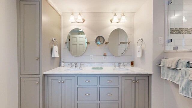 486 Webbs Mills Rd, Raymond, ME 04071 - full bath featuring double vanity