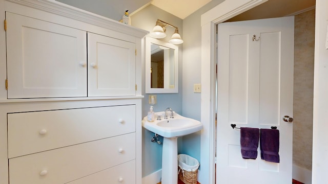 486 Webbs Mills Rd, Raymond, ME 04071 - view of bathroom
