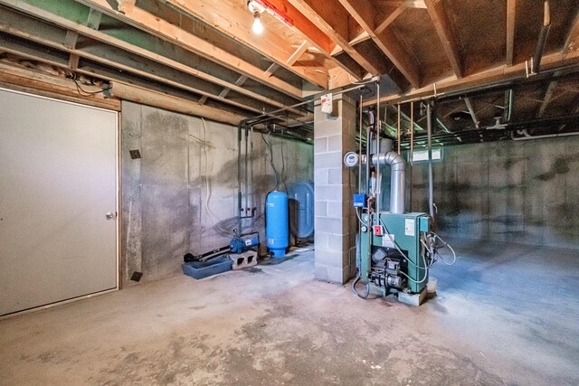 25 E Andrews Hill Rd, Otisfield, ME 04270