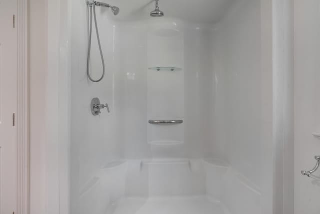 21 Cummings Way, Falmouth, ME 04105 - full bath with a shower