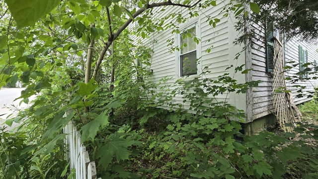 934 High St, Bath, ME 04530 - view of side of home