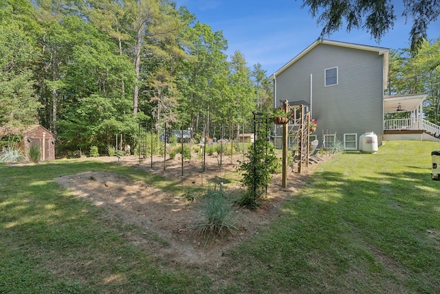 7 Dakota Ln, Dresden, ME 04342 - view of green lawn featuring a shed
