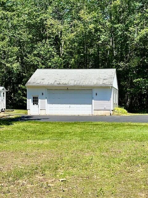2 Oak Ridge Rd, Kennebunkport, ME 04046 - view of detached garage