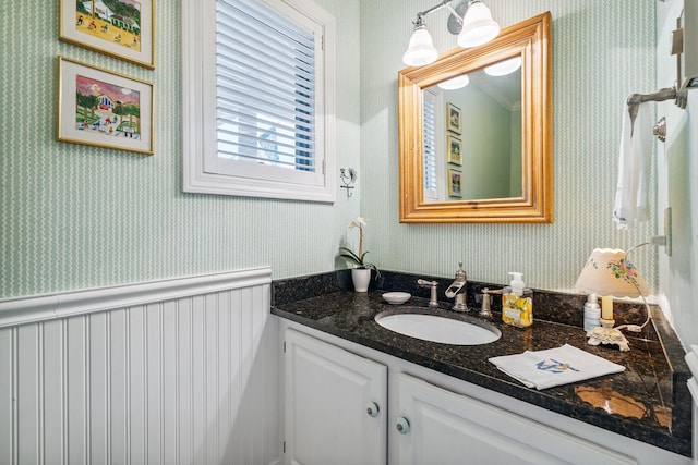 239 Sea Rd Unit 32, Kennebunk, ME 04043 - bathroom featuring wallpapered walls and vanity