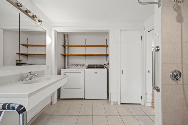 13 Community House Rd, Kennebunkport, ME 04046 - full bathroom featuring tile patterned flooring, washing machine and dryer, and vanity