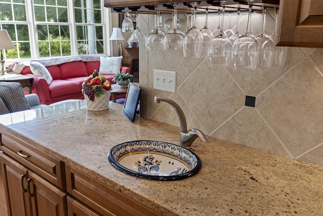 28 Evergreen Dr, Boothbay, ME 04537 - detailed view of a sink