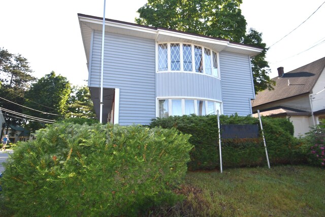 5 Park Ave, Newport, ME 04953 - rear view of house