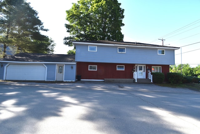 5 Park Ave, Newport, ME 04953 - colonial home with a garage