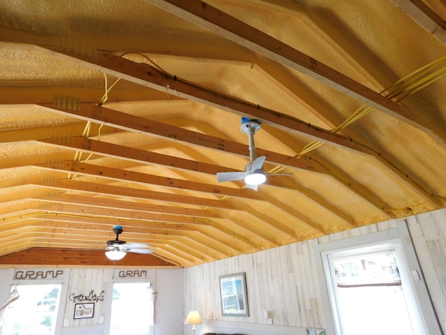 208 Fern Rd, Dexter, ME 04930 - detailed view of ceiling fan