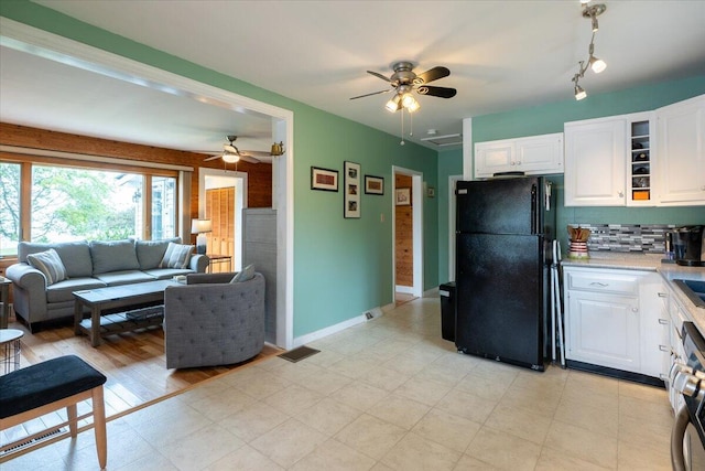60 Waldo Ave, Rockland, ME 04841 - photo 11