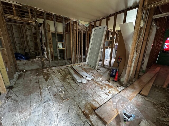 280 Lincoln St, Lewiston, ME 04240 - photo 22
