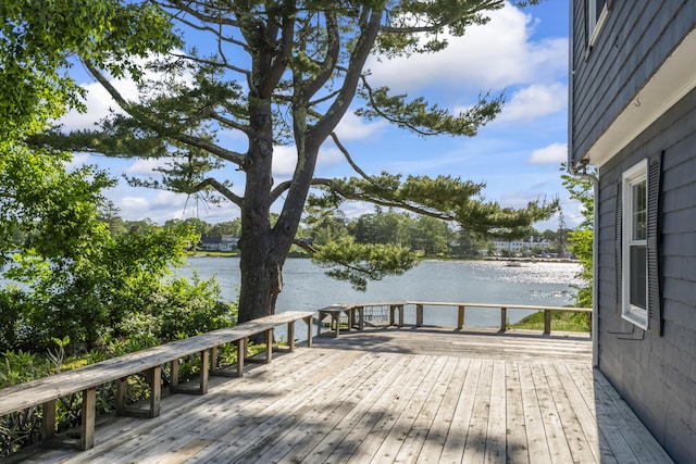 16 Christensen Ln, Kennebunk, ME 04043 - deck with a water view