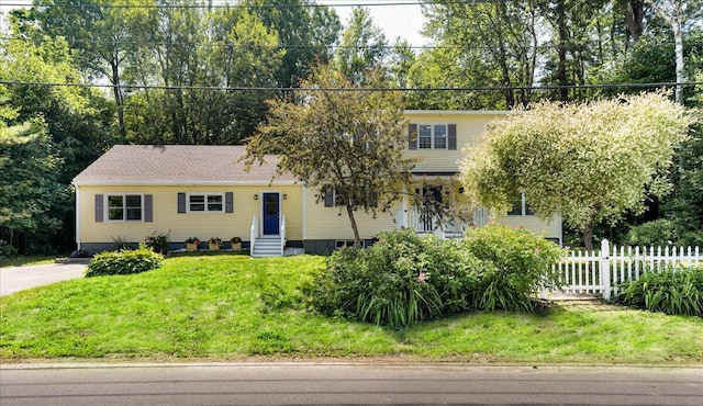 153 Cedar St, Belfast, ME 04915 - photo 1
