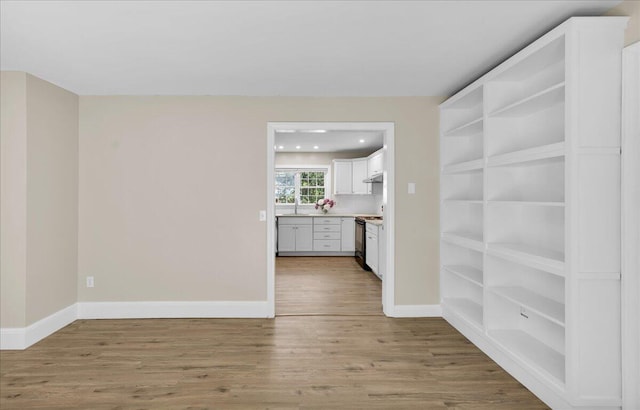 153 Cedar St, Belfast, ME 04915 - photo 10
