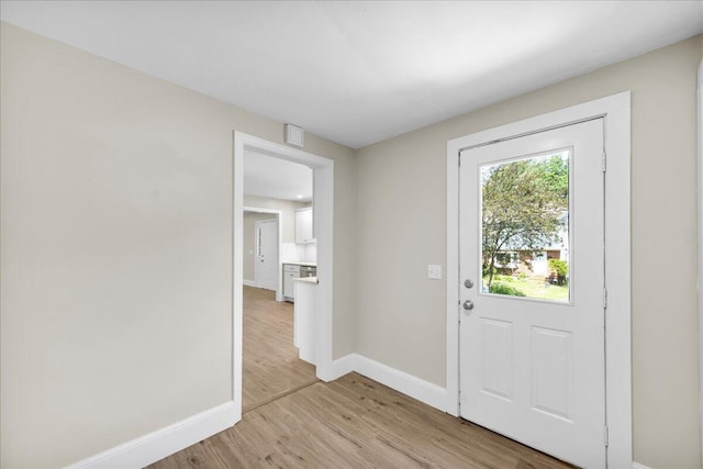 153 Cedar St, Belfast, ME 04915 - photo 23