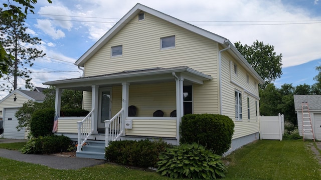 173 Chamberlain St, Brewer, ME 04412 - photo 1