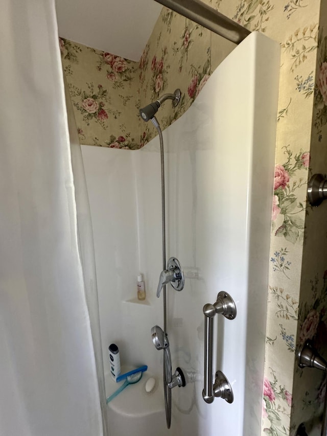 35A Birchbrook Ln Unit 35A, Levant, ME 04456 - bathroom view of wallpapered walls and a shower with curtain
