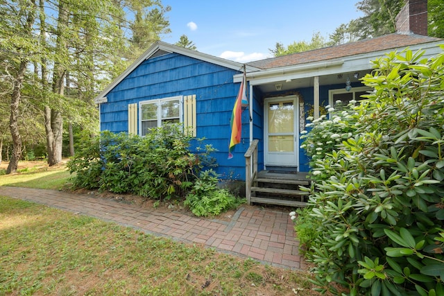 97 Forest Ave, Orono, ME 04473 - view of front facade with a chimney