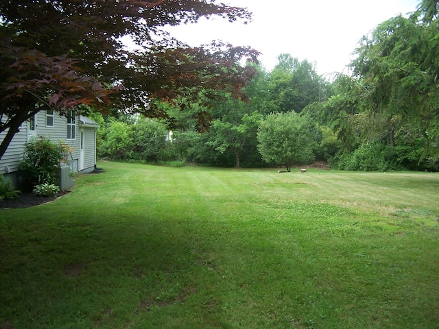 408 E Ave, Lewiston, ME 04240 - photo 2