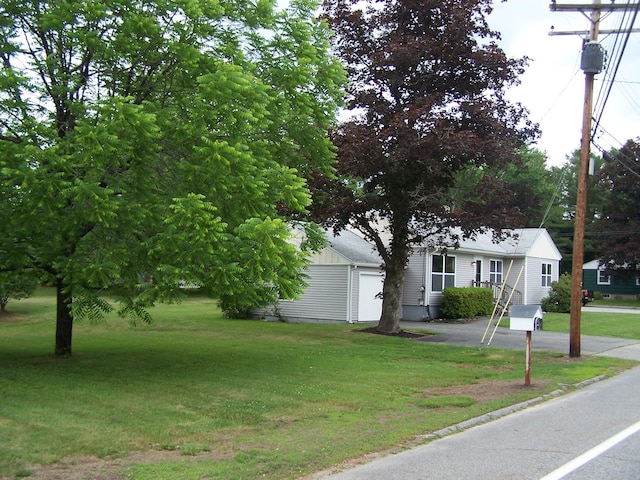 408 E Ave, Lewiston, ME 04240 - photo 11