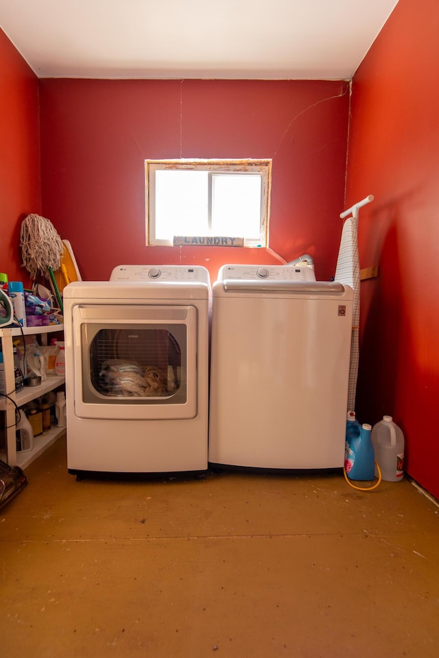 18/20 Beech St, East Millinocket, ME 04430 - washroom with washer and clothes dryer