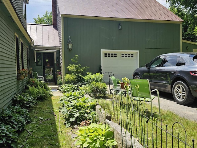 8 Longfellow School Rd, Bristol, ME 04539 - view of garage