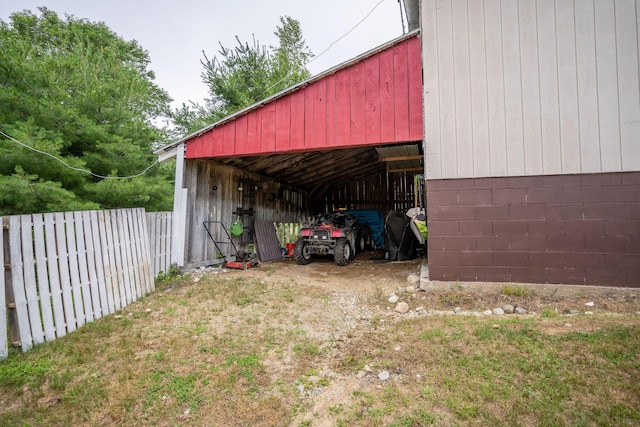 7 Dakin Rd, Turner, ME 04282 - view of pole building