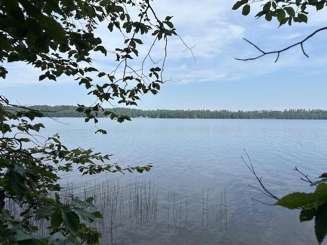 M47L21 Memorial Dr, Winthrop, ME 04364 - photo 1