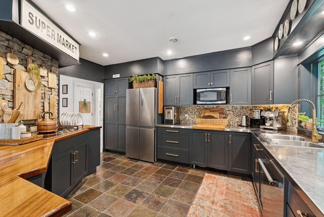 2 Valley Ave, Falmouth, ME 04105 - photo 9