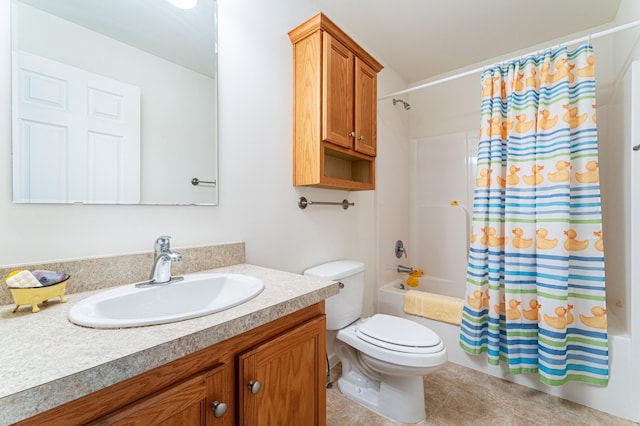 61 Dwelly Point Rd, Franklin, ME 04634 - full bath with shower / bath combination with curtain and vanity