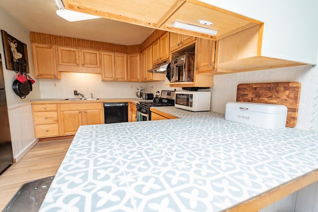 422 Lyford Rd, Orneville Twp, ME 04463 - photo 13