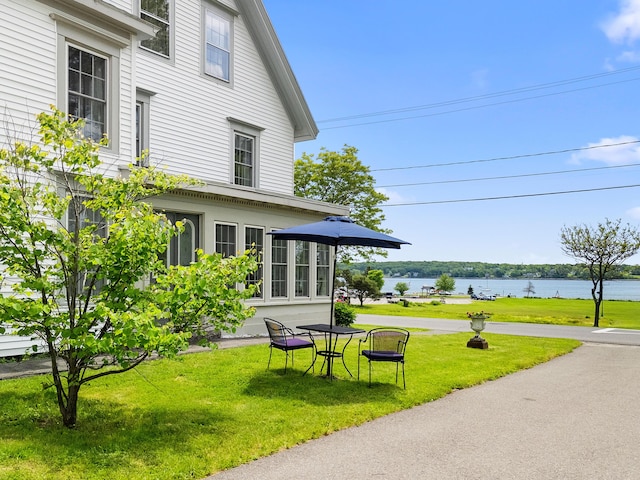 50-52 Mechanic St, Rockland, ME 04841 - view of green lawn with a water view