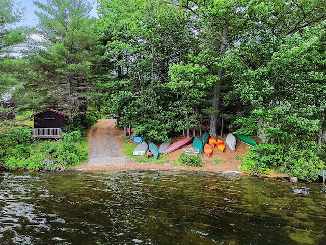 2 Falling Pines Ln, Readfield, ME 04355 - view of yard
