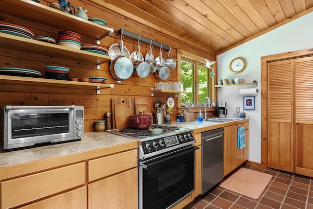8 Whiting Ave, Waterford, ME 04088 - photo 17