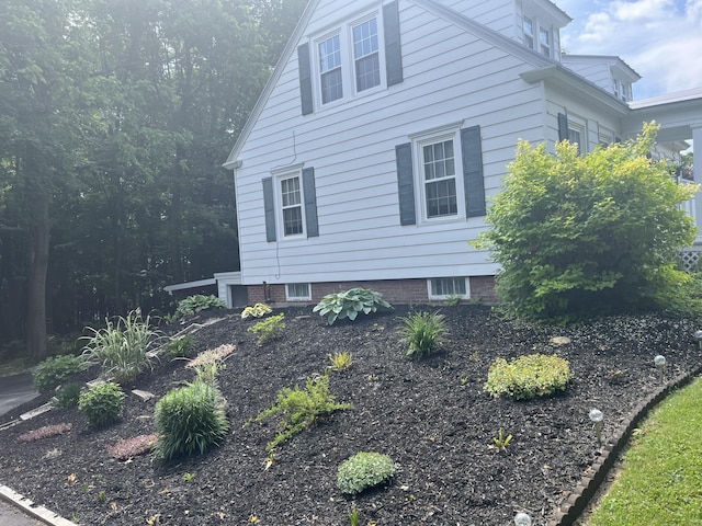 278 S Main St, Auburn, ME 04210 - view of property exterior