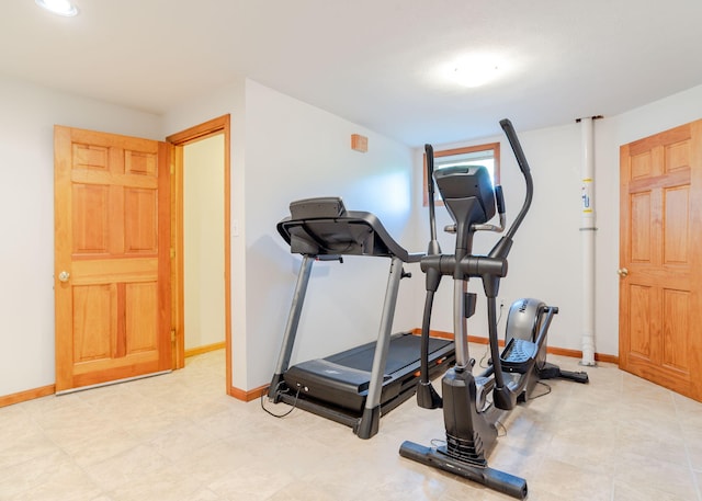 103 Hardscrabble Rd, Hollis, ME 04042 - workout area with baseboards
