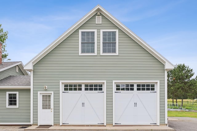 3729 Union St, Levant, ME 04456 - view of garage