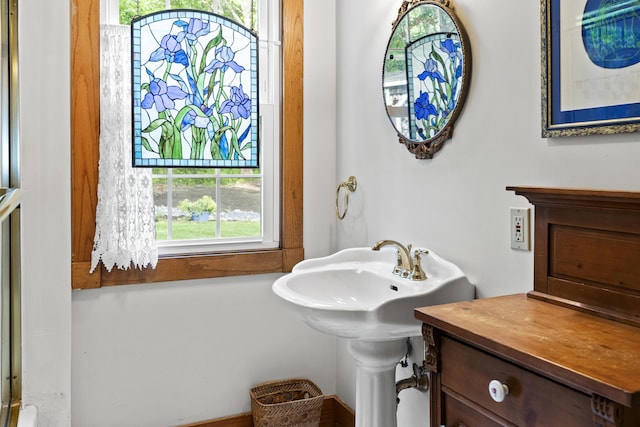 28 Will Alley Rd, South Bristol, ME 04568 - view of bathroom