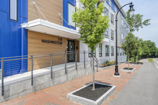 218 Washington Ave Unit 408, Portland, ME 04101 - view of building exterior