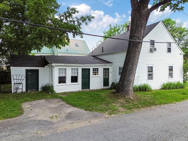 27 Lincoln Ave, Gardiner, ME 04345 - photo 3