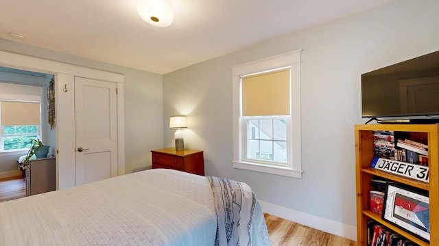 11 Southern Ave, Augusta, ME 04330 - bedroom with wood finished floors and baseboards