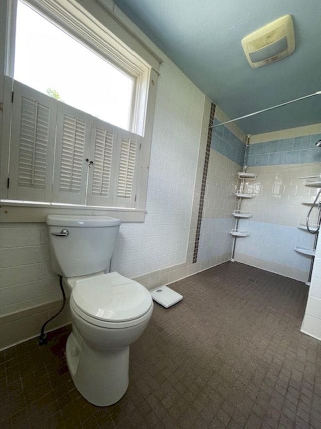 579 Main St, Jackman, ME 04945 - photo 9