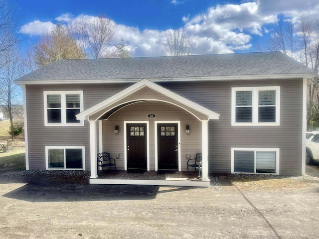 28 Kayla Way, Gorham, ME 04038 - bi-level home with a porch